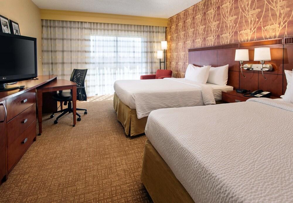 Courtyard By Marriott Phoenix Mesa